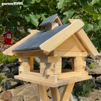 Vogelhaus Blockhütte mit Schieferdach